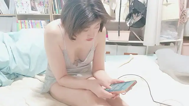 Snapshot of morikawa_sayaka chatting on June 2026 06:01:01 AM morikawa sayaka online show from June 2026 06:01:01 AM