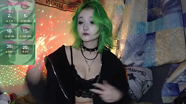 Milten-Trish online show from October 2025 03:14:01 AM