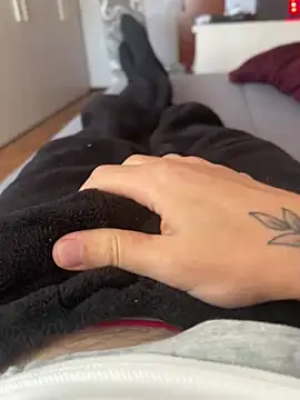 93moro online show from December 2024 11:09:01 AM