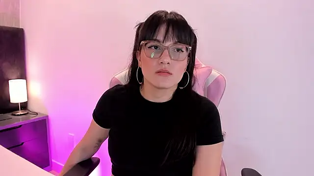 Freyaa   online show from March 2026 09:10:02 PM