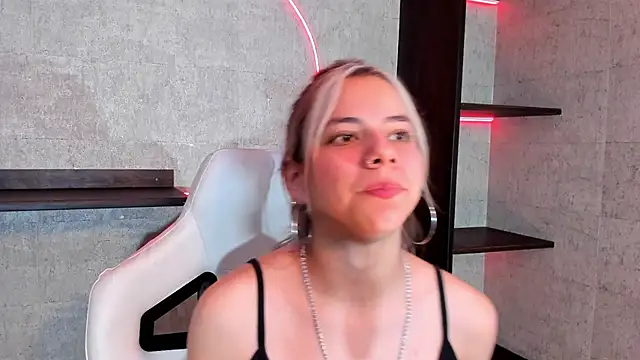 ArtemisaBlake online show from January 2025 09:12:01 PM