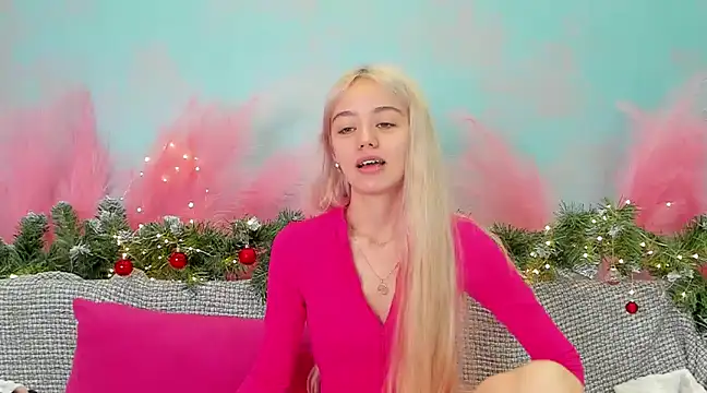 Snapshot of STELLA_RICH chatting on December 2024 09:22:02 PM STELLA RICH online show from December 2024 09:22:02 PM