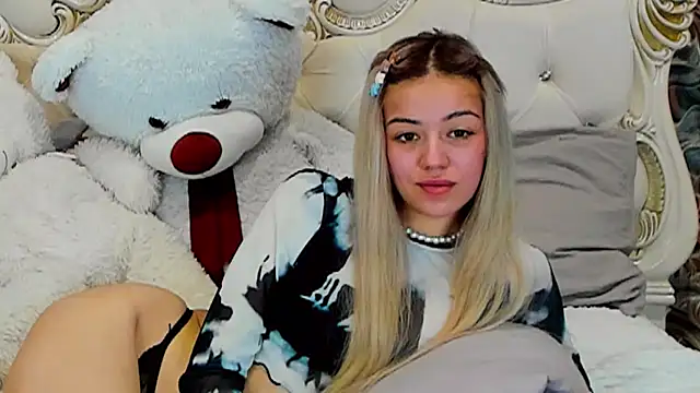 Snapshot of STELLA_RICH chatting on February 2025 12:25:02 AM STELLA RICH online show from February 2025 12:25:02 AM