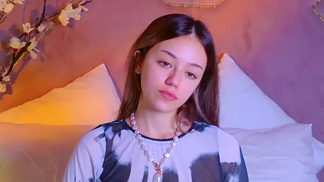 Snapshot of STELLA_RICH chatting on October 2025 08:53:02 PM STELLA RICH online show from October 2025 08:53:02 PM