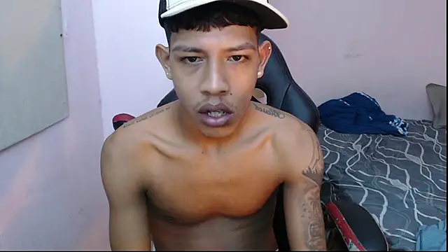 Snapshot of mr_stiven_ chatting on January 2025 05:30:02 AM mr stiven  online show from January 2025 05:30:02 AM