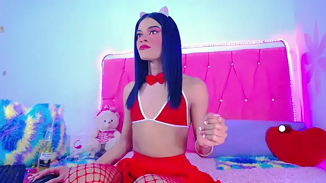 Theylor Rouse online show from February 2025 06:28:01 AM