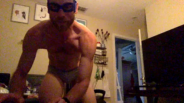 Twowellshapedheads online show from December 2024 07:39:02 PM