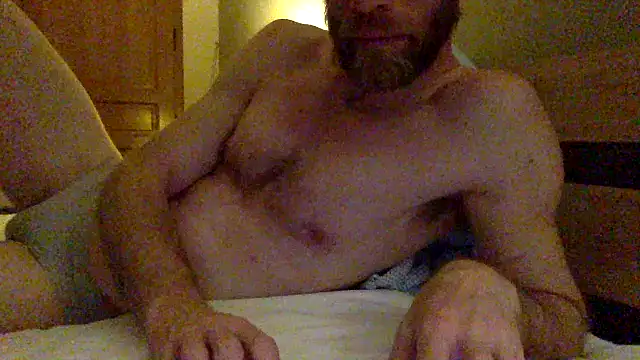 Twowellshapedheads online show from February 2025 10:45:01 PM