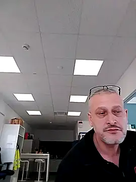 Husoban online show from December 2025 03:18:02 PM