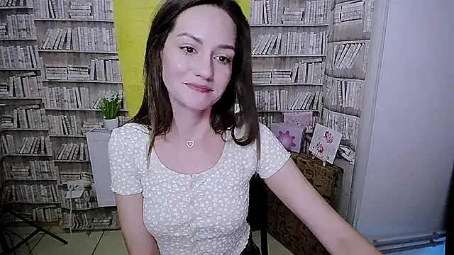 Lina Star S online show from September 2025 05:55:02 AM