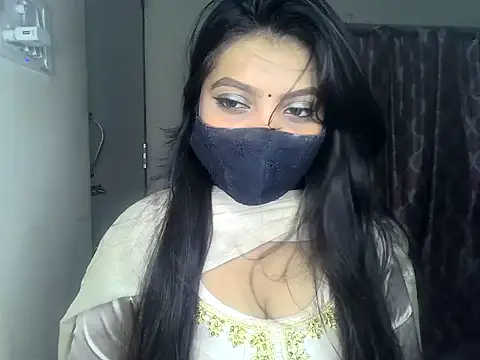 Snapshot of ishi_Beauty chatting on October 2025 07:47:02 AM ishi Beauty online show from October 2025 07:47:02 AM