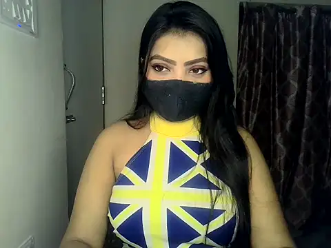 Snapshot of ishi_Beauty chatting on October 2025 05:50:02 AM ishi Beauty online show from October 2025 05:50:02 AM