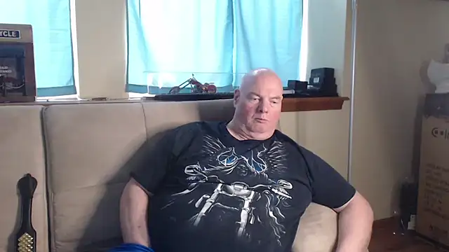 harley99574 online show from November 2025 02:41:02 PM