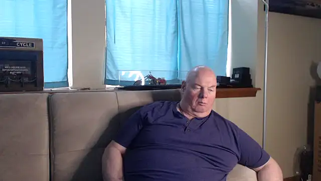 harley99574 online show from February 2026 06:42:01 PM