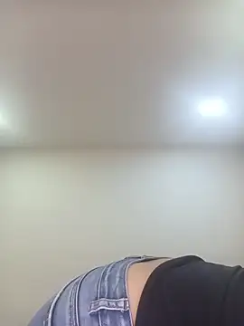 sasi luna online show from February 2026 01:21:01 PM