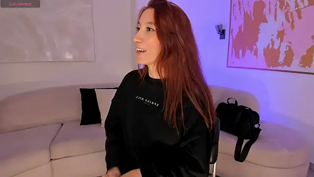 MiaFarrell  online show from February 2026 06:28:02 PM