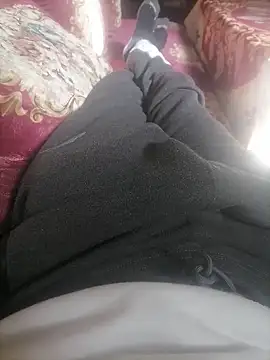 MamhounXx1 online show from December 2024 12:34:02 PM