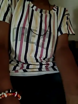 Soniyahotty online show from October 2025 06:13:02 AM