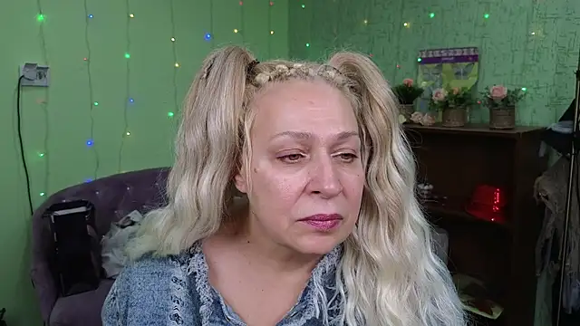 Penelope Pinky online show from January 2025 05:20:01 PM