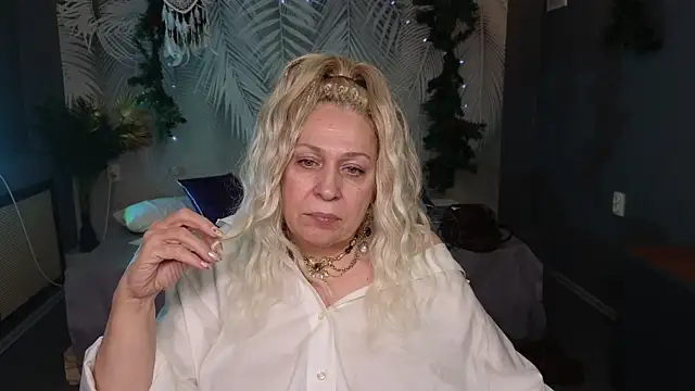 Penelope Pinky online show from January 2025 05:27:01 PM