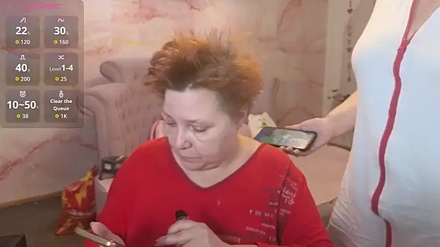 Penelope Pinky online show from November 2025 01:45:01 PM