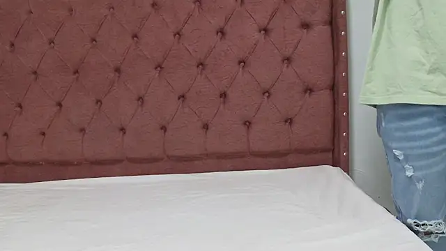 lau hotfox online show from March 2025 01:26:02 AM