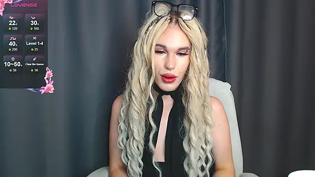 Snapshot of Cassie_Bae chatting on January 2025 04:27:01 PM Cassie Bae online show from January 2025 04:27:01 PM