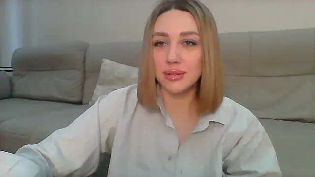 Snapshot of VickyLove047 chatting on January 2025 08:44:02 AM VickyLove047 online show from January 2025 08:44:02 AM