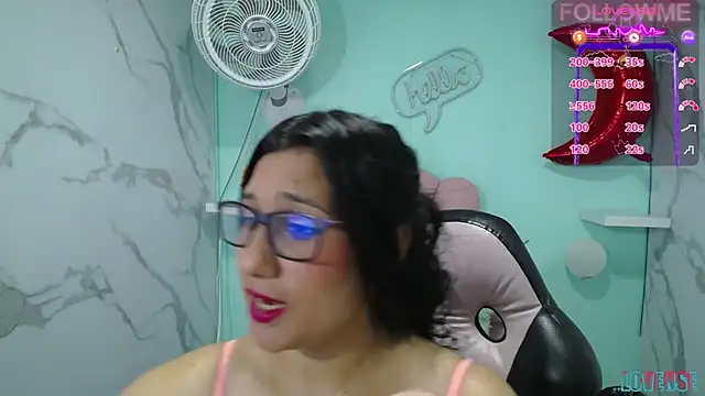 Snapshot of karime_sexygirl chatting on March 2025 07:05:01 PM karime sexygirl online show from March 2025 07:05:01 PM