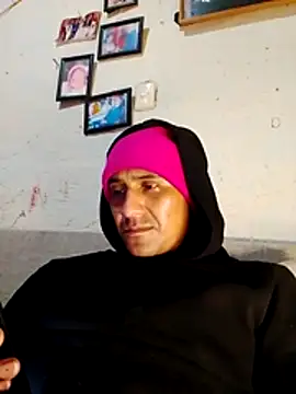 Snapshot of NewBe9D9 chatting on January 2026 11:48:02 AM NewBe9D9 online show from January 2026 11:48:02 AM