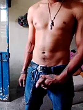 Snapshot of NewBe9D9 chatting on March 2026 11:44:01 PM NewBe9D9 online show from March 2026 11:44:01 PM