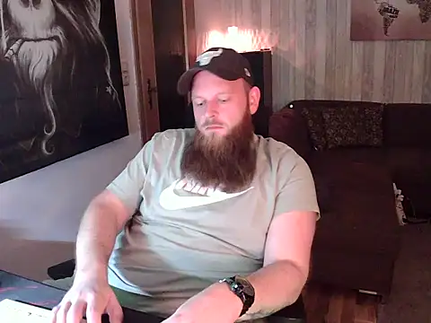 Snapshot of TinyDickBear chatting on February 2025 09:16:01 PM TinyDickBear online show from February 2025 09:16:01 PM