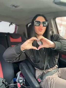 JulliaVegas online show from March 2025 02:18:02 AM