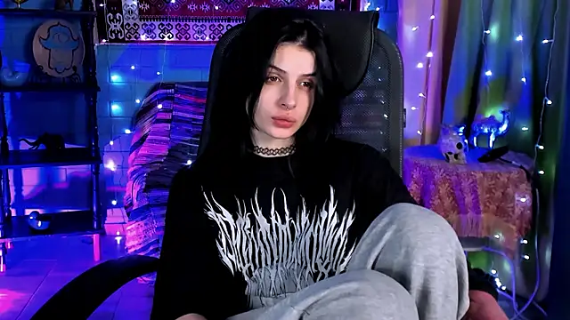 Snapshot of JadeCastle_ chatting on February 2026 04:22:02 PM JadeCastle online show from February 2026 04:22:02 PM