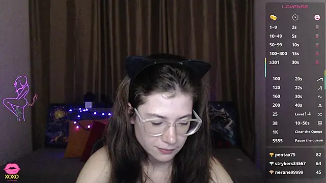 Snapshot of Alicia_redfollow chatting on March 2025 12:32:01 AM Alicia redfollow online show from March 2025 12:32:01 AM