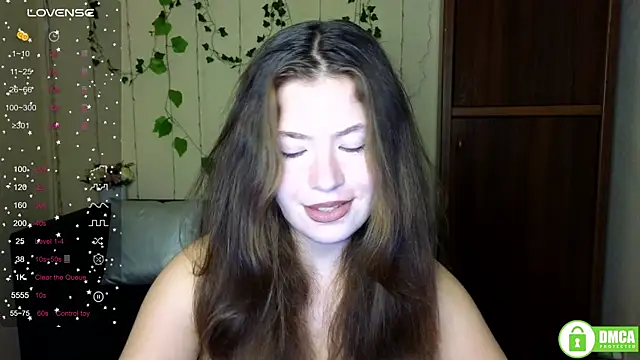 Snapshot of Alicia_redfollow chatting on November 2025 12:27:01 PM Alicia redfollow online show from November 2025 12:27:01 PM