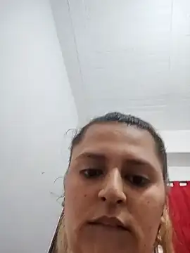 Snapshot of Miss_balloonsmila chatting on December 2024 11:02:02 PM Miss balloonsmila online show from December 2024 11:02:02 PM