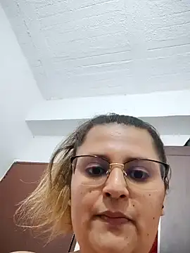 Snapshot of Miss_balloonsmila chatting on December 2024 03:00:02 AM Miss balloonsmila online show from December 2024 03:00:02 AM