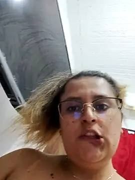 Snapshot of Miss_balloonsmila chatting on January 2025 02:57:01 AM Miss balloonsmila online show from January 2025 02:57:01 AM