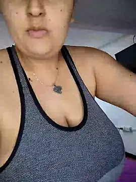 Snapshot of Miss_balloonsmila chatting on January 2025 01:39:01 AM Miss balloonsmila online show from January 2025 01:39:01 AM