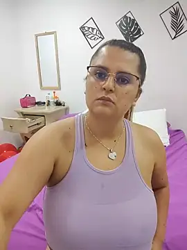 Snapshot of Miss_balloonsmila chatting on February 2025 01:04:02 AM Miss balloonsmila online show from February 2025 01:04:02 AM