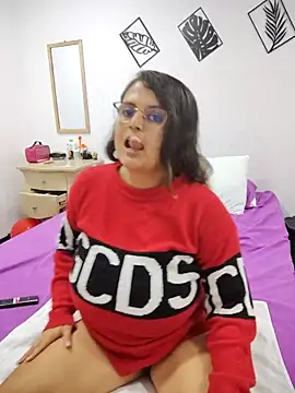 Snapshot of Miss_balloonsmila chatting on February 2025 01:32:01 AM Miss balloonsmila online show from February 2025 01:32:01 AM