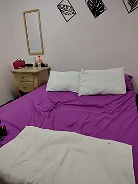 Snapshot of Miss_balloonsmila chatting on February 2025 12:52:01 AM Miss balloonsmila online show from February 2025 12:52:01 AM