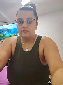 Snapshot of Miss_balloonsmila chatting on September 2025 03:17:01 AM Miss balloonsmila online show from September 2025 03:17:01 AM