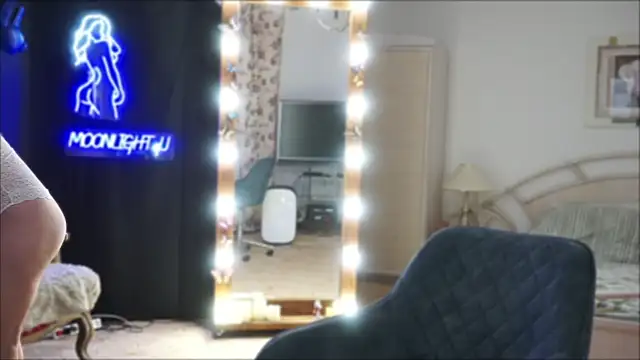 moonlight4u online show from March 2025 04:39:02 AM