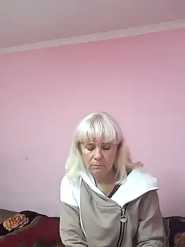 Snapshot of sakura_blonde chatting on September 2025 10:04:01 PM sakura blonde online show from September 2025 10:04:01 PM