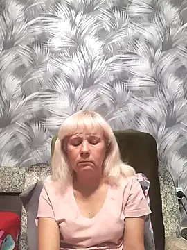 Snapshot of sakura_blonde chatting on October 2025 07:28:01 AM sakura blonde online show from October 2025 07:28:01 AM