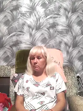 Snapshot of sakura_blonde chatting on October 2025 03:22:01 PM sakura blonde online show from October 2025 03:22:01 PM