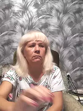 Snapshot of sakura_blonde chatting on October 2025 03:47:02 AM sakura blonde online show from October 2025 03:47:02 AM