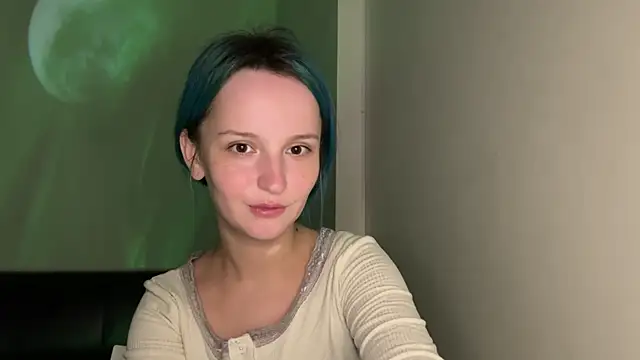 bumble bee online show from January 2025 01:15:01 PM